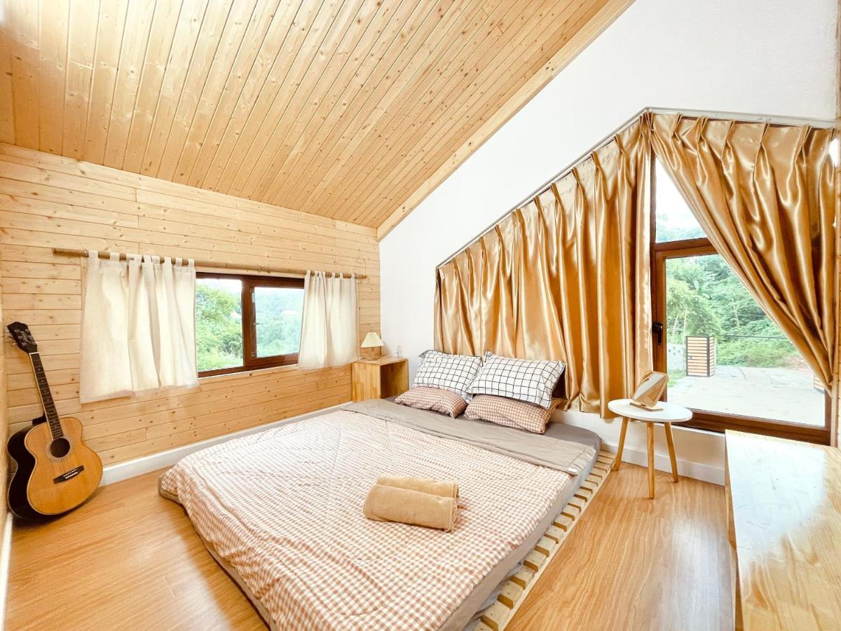 Micasa - Nha Gac Mai Tren Dinh Doi Villa Cao Bang Exteriör bild