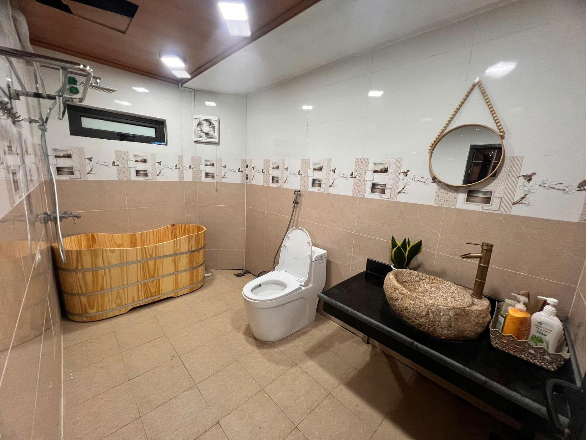 Micasa - Nha Gac Mai Tren Dinh Doi Villa Cao Bang Exteriör bild